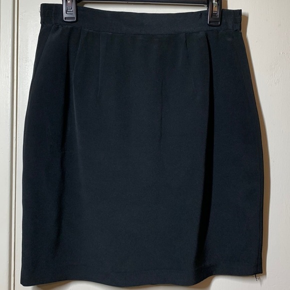 Allison Taylor Black 100%  Silk Mini Pencil Skirt, M - Picture 1 of 7